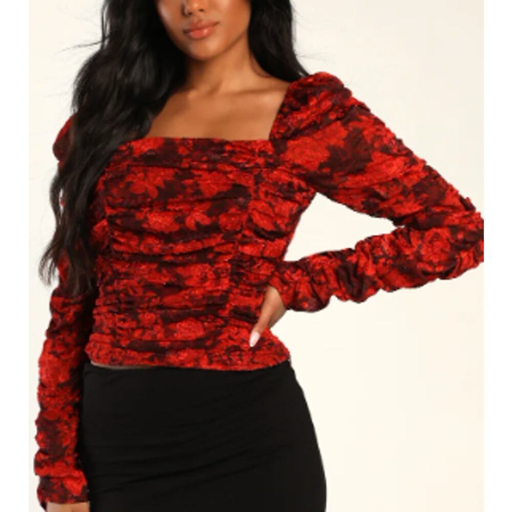 Lulus NWT Meant for Romance Red Floral Print Ruched Long Sleeve Crop Top Small - Picture 3 of 5